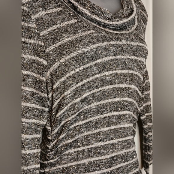 2‎ FOR $30 Casual Elegance: The Classic Gray Striped A BYER sweater(#1,043) - Picture 6 of 10